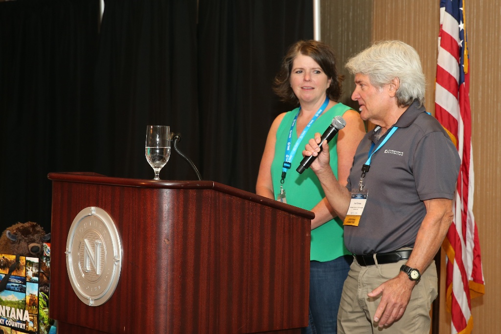 Our two Steering Committe Presidents, Amy Hackert of Surgi-Care and Joe Kirmes of Middlesex Gases, deliver remarks at the Tuesday evening dinner. 
